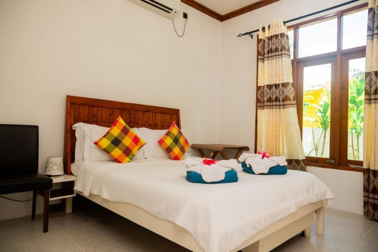Ithaa Beach Guraidhoo  Eksteriør billede
